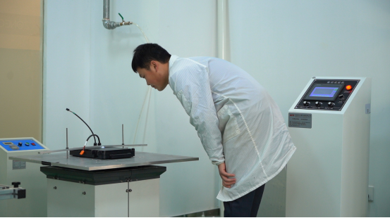 {image:b97bf27a10759a0f5f10877a71d845a5.file}